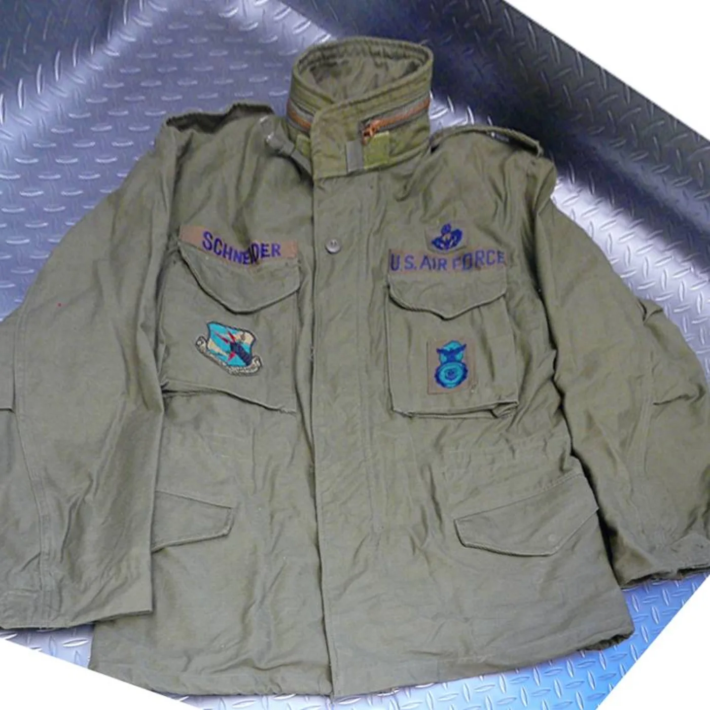ミリタリーショップ 南国百貨店.COM|沖縄 M65ジャケット U.S.AIR FORCE OD S-R 極上品 パッチ 記録写真2