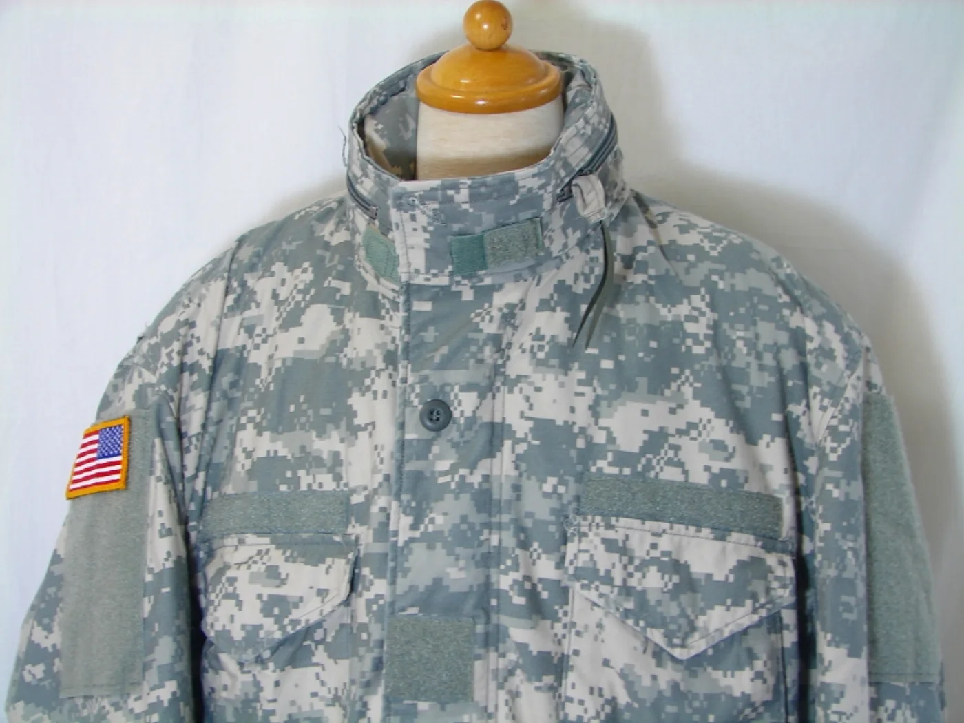 ミリタリーショップ 南国百貨店.COM|沖縄 ACU M65ジャケット XL-R 中古良品 [FK-214] - ACU 記録写真2
