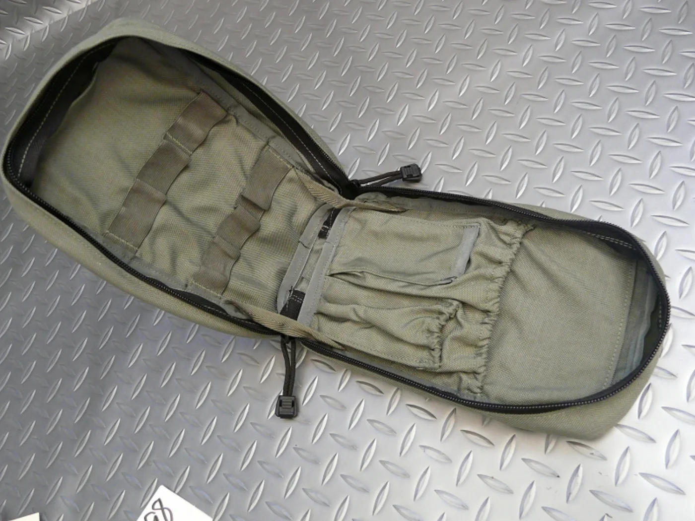 ミリタリーショップ 南国百貨店.COM|沖縄 ACU ポーチ [C-1198] - ACU ポーチ米軍放出品程度：新品2 記録写真6