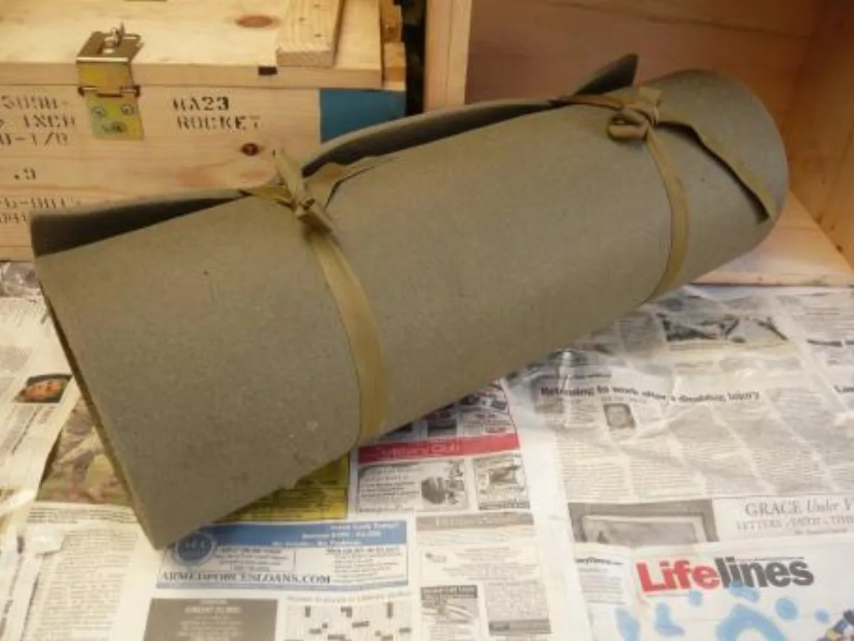 ミリタリーショップ 南国百貨店.COM|沖縄 米軍実物 ウレタンマット 中古良品 [ZZ B-466] - ウレタンマッ 記録写真1
