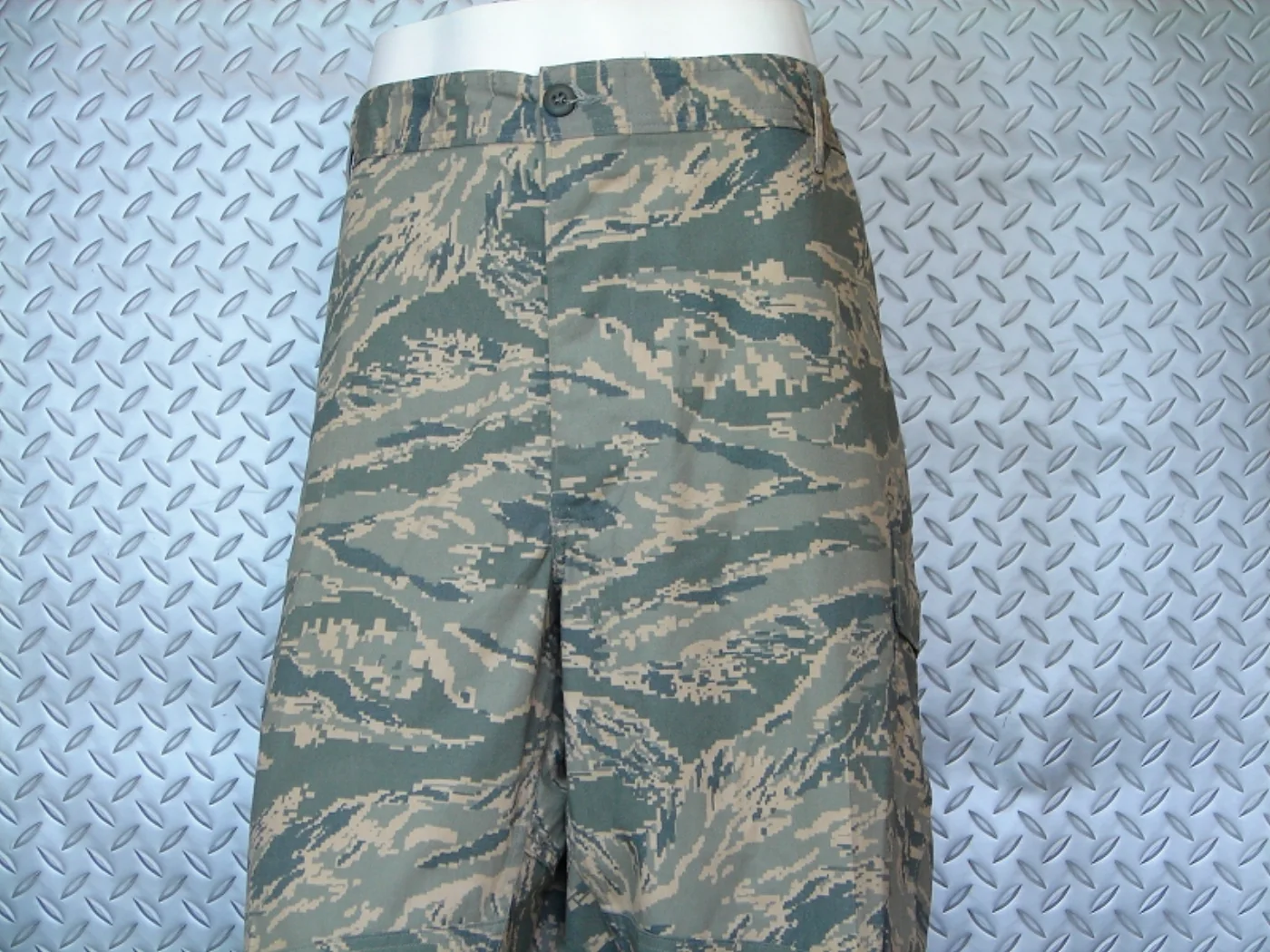 ミリタリーショップ 南国百貨店.COM|沖縄 U.S.AIRFORCE ABU 空軍新型迷彩 パンツ 46R (XL-R 記録写真2