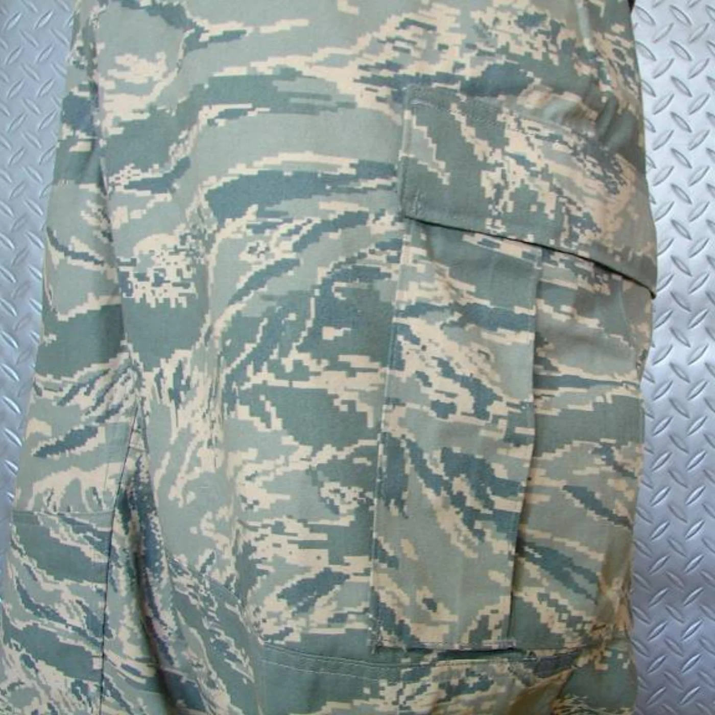 ミリタリーショップ 南国百貨店.COM|沖縄 U.S.AIRFORCE ABU 空軍新型迷彩 パンツ 46R (XL-R 記録写真6