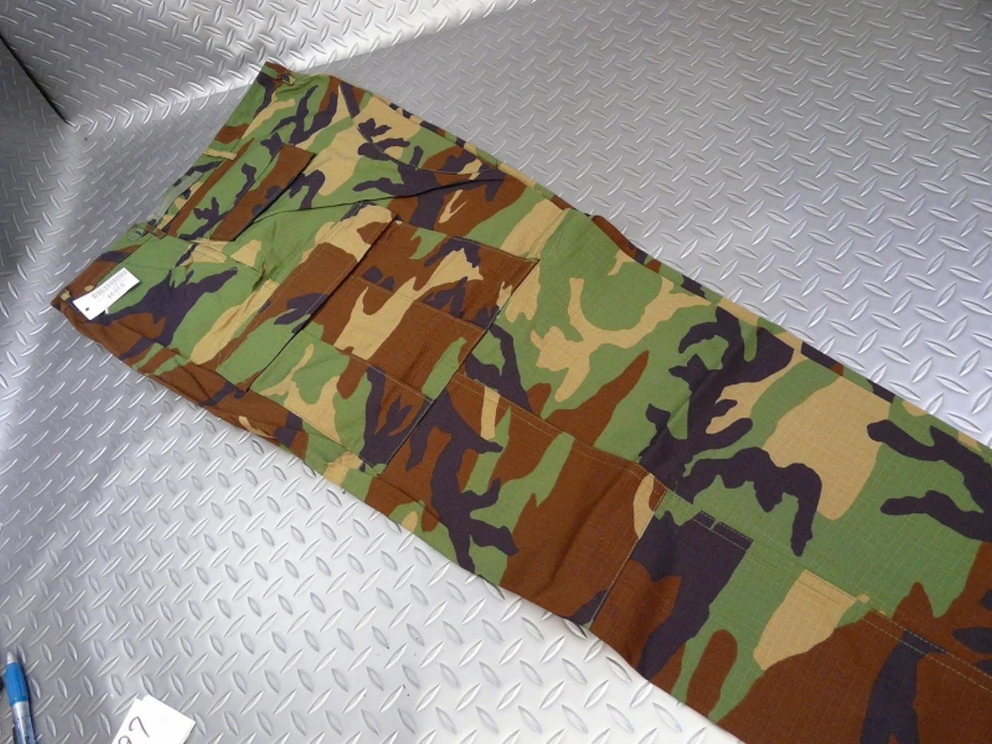 ミリタリーショップ 南国百貨店.COM|沖縄 BDU 迷彩パンツ Rip-Stop XL-S 新品 [Z-1297] - 記録写真2