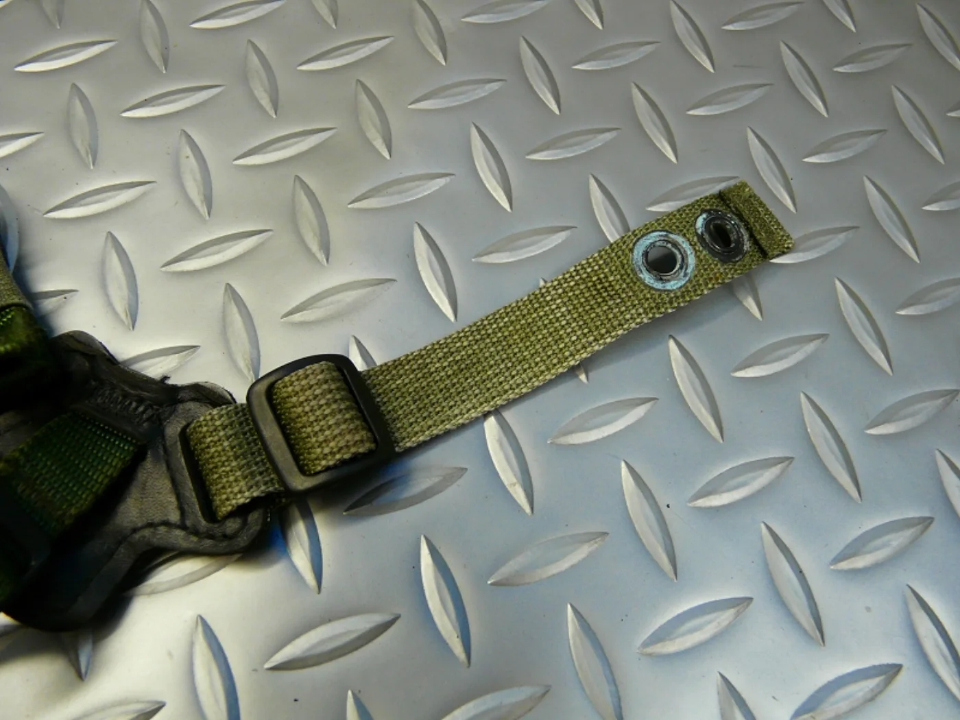 ミリタリーショップ 南国百貨店.COM|沖縄 USMC フリッツヘルメット用インナーパーツ [ZZ E-1098] - 記録写真7