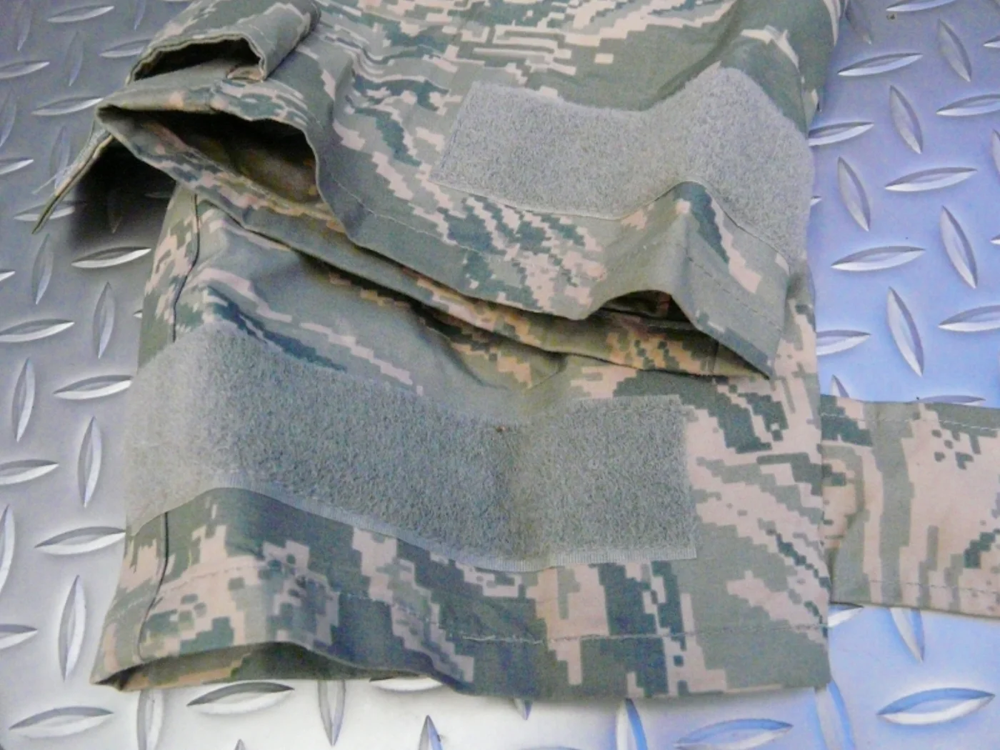ミリタリーショップ 南国百貨店.COM|沖縄 ABU 米空軍新型レインパーカー [Z K-323] - ABU 米空軍新 記録写真8
