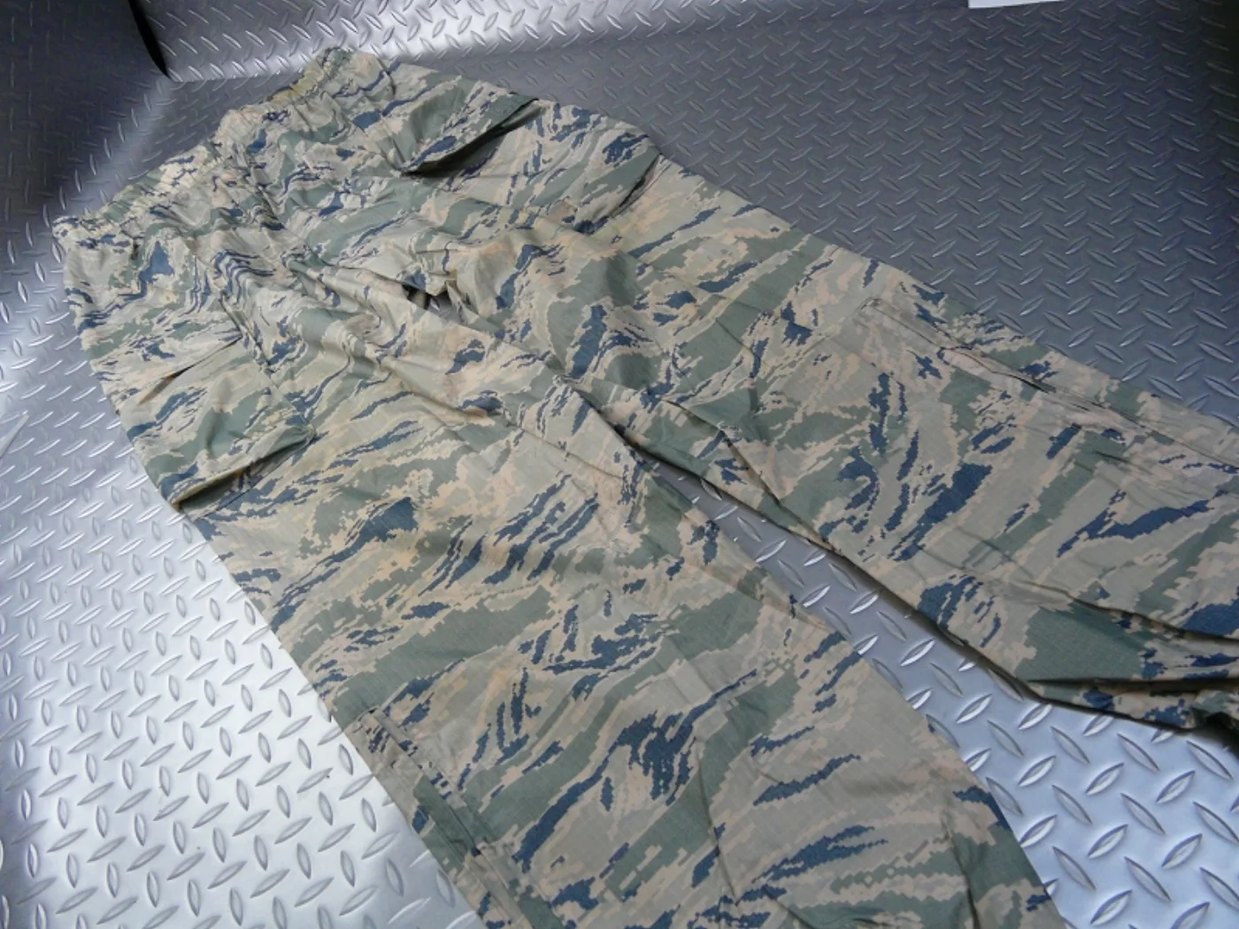 ミリタリーショップ 南国百貨店.COM|沖縄 ABU レインパンツ M [A Z-1311] - ABU レインパンツ 記録写真2