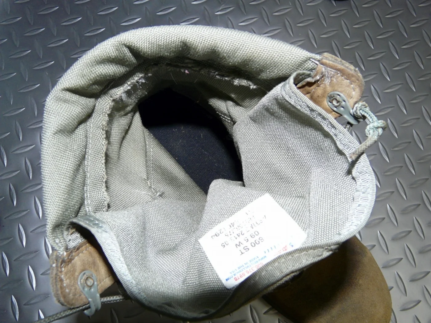 ミリタリーショップ 南国百貨店.COM|沖縄 ACU ブーツ 9.5W つま先鉄板入り [B-1095] - ACU ブ 記録写真8