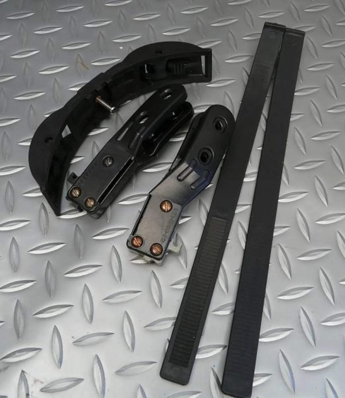 ミリタリーショップ 南国百貨店.COM|沖縄 小型酸素ボンベの口部分のラバーパーツ 新品 [Z D-1451] - 小型 記録写真2