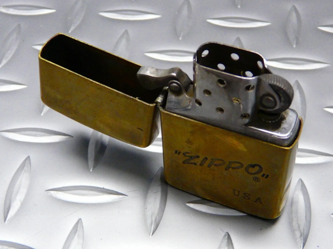 ミリタリーショップ 南国百貨店.COM|沖縄 G Zippo II BRADFORD PA ケース付き 1986年 [Z 記録写真8