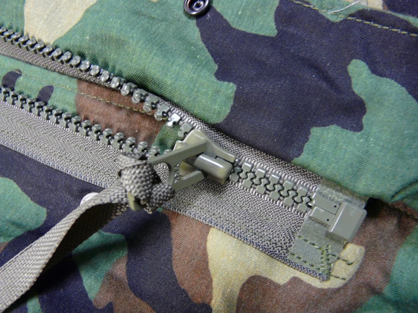 ミリタリーショップ 南国百貨店.COM|沖縄 M65 フィールドジャケット M-S 新品 迷彩 [G-845] - M6 記録写真8
