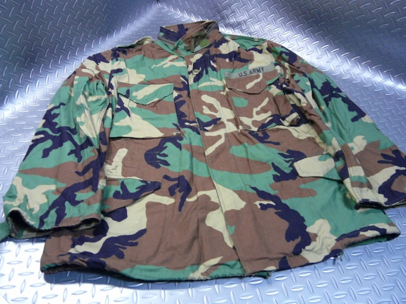 ミリタリーショップ 南国百貨店.COM|沖縄 M65 フィールドジャケット M-S 迷彩 中古良品 [G-846] - 記録写真2