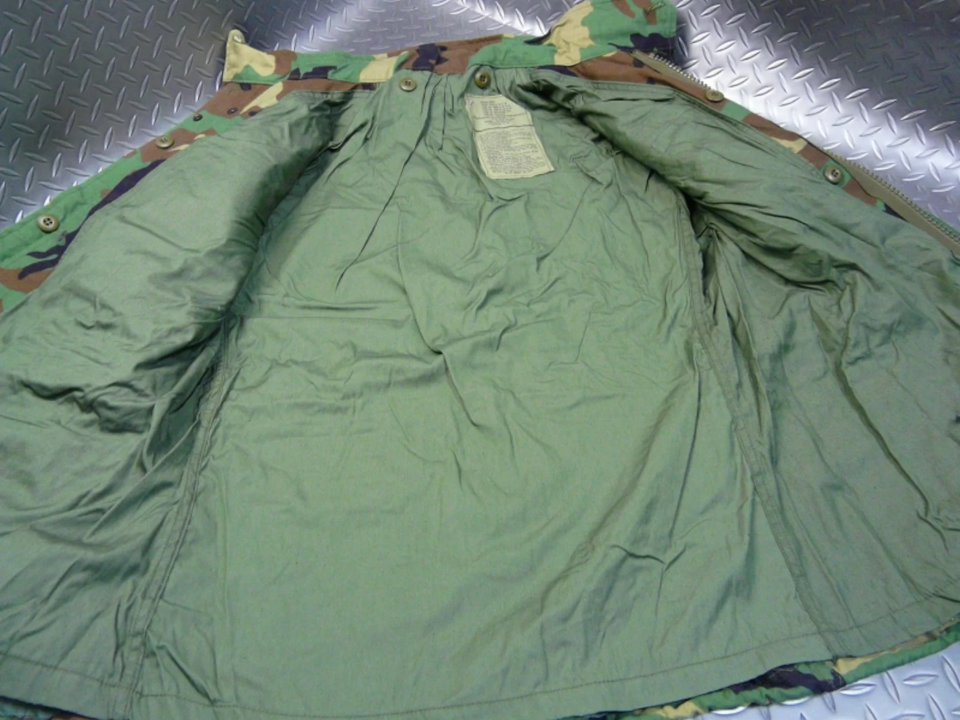 ミリタリーショップ 南国百貨店.COM|沖縄 M65 フィールドジャケット M-S 迷彩 中古良品 [G-846] - 記録写真5