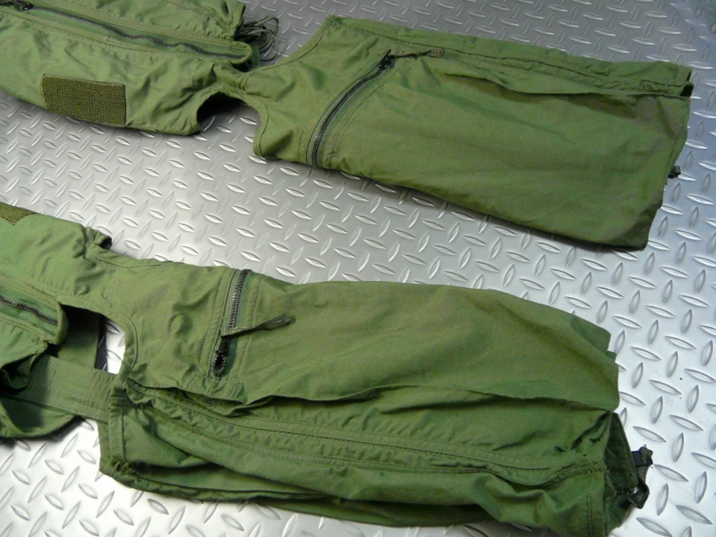 ミリタリーショップ 南国百貨店.COM|沖縄 Gパンツ ANTI-G GARMENT CSU-13B [B-1102] 記録写真4