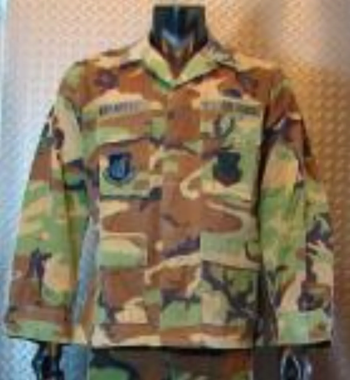 ミリタリーショップ 南国百貨店.COM|沖縄 迷彩服 ジャケット M-S 階級章付き Rip－Stop [ZZZ FK- 記録写真1