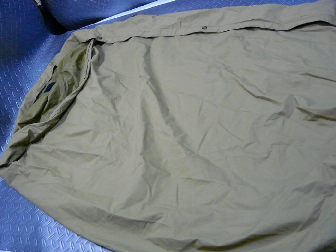 ミリタリーショップ 南国百貨店.COM|沖縄 ゴアテックス寝袋カバー [A-549] - 米軍実物のゴアテックス製、寝袋 記録写真6