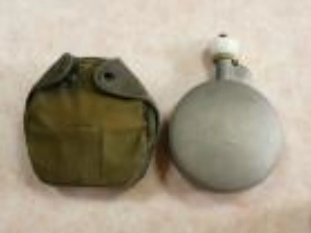 ミリタリーショップ 南国百貨店.COM|沖縄 寒冷地用キャンティーン 訳あり [Z Q-580] - 米軍放出品※プラス 記録写真1