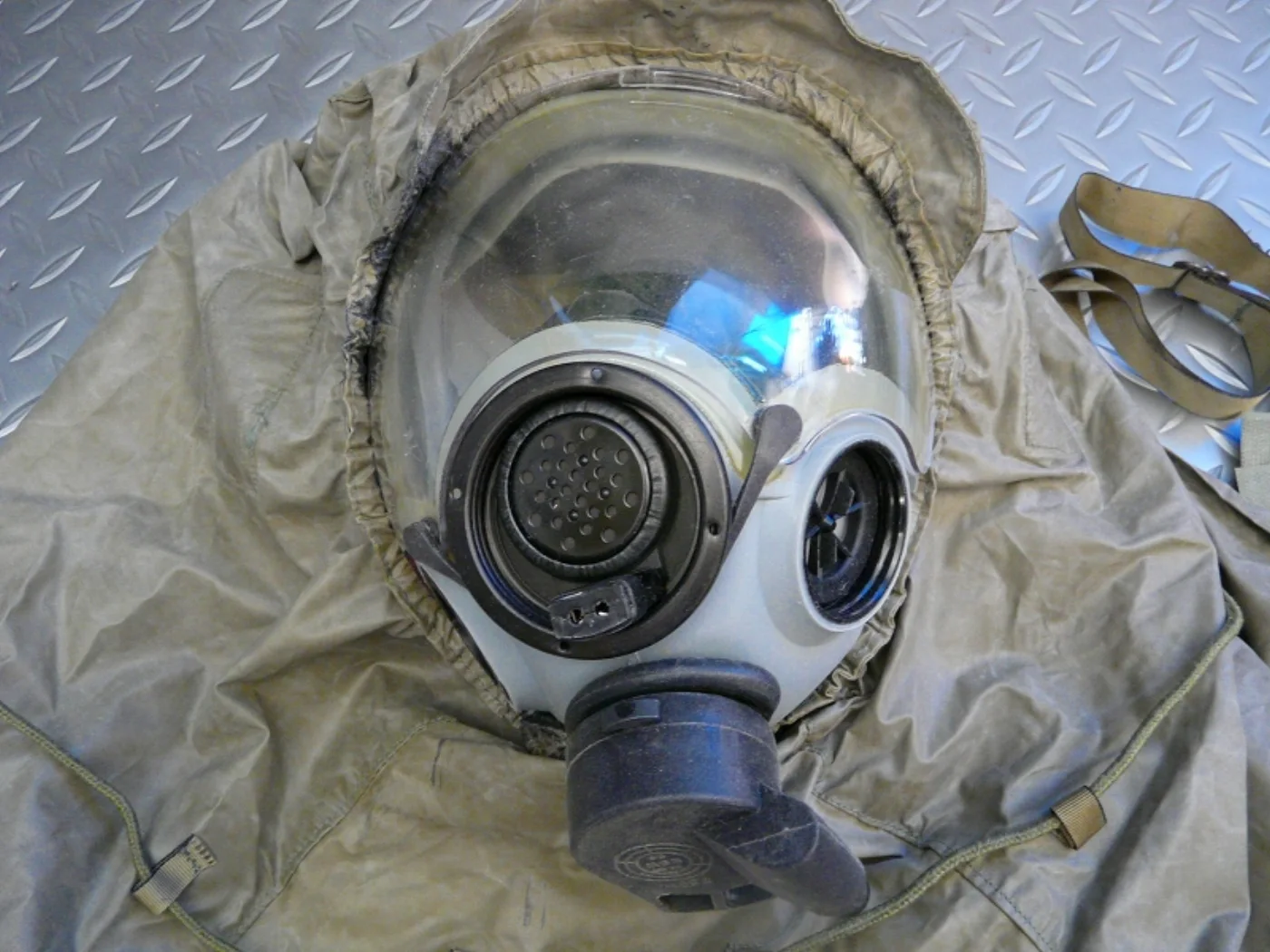 ミリタリーショップ 南国百貨店.COM|沖縄 NAVY SEALS ガスマスク MCU 2/P [Z I-556] - 記録写真8