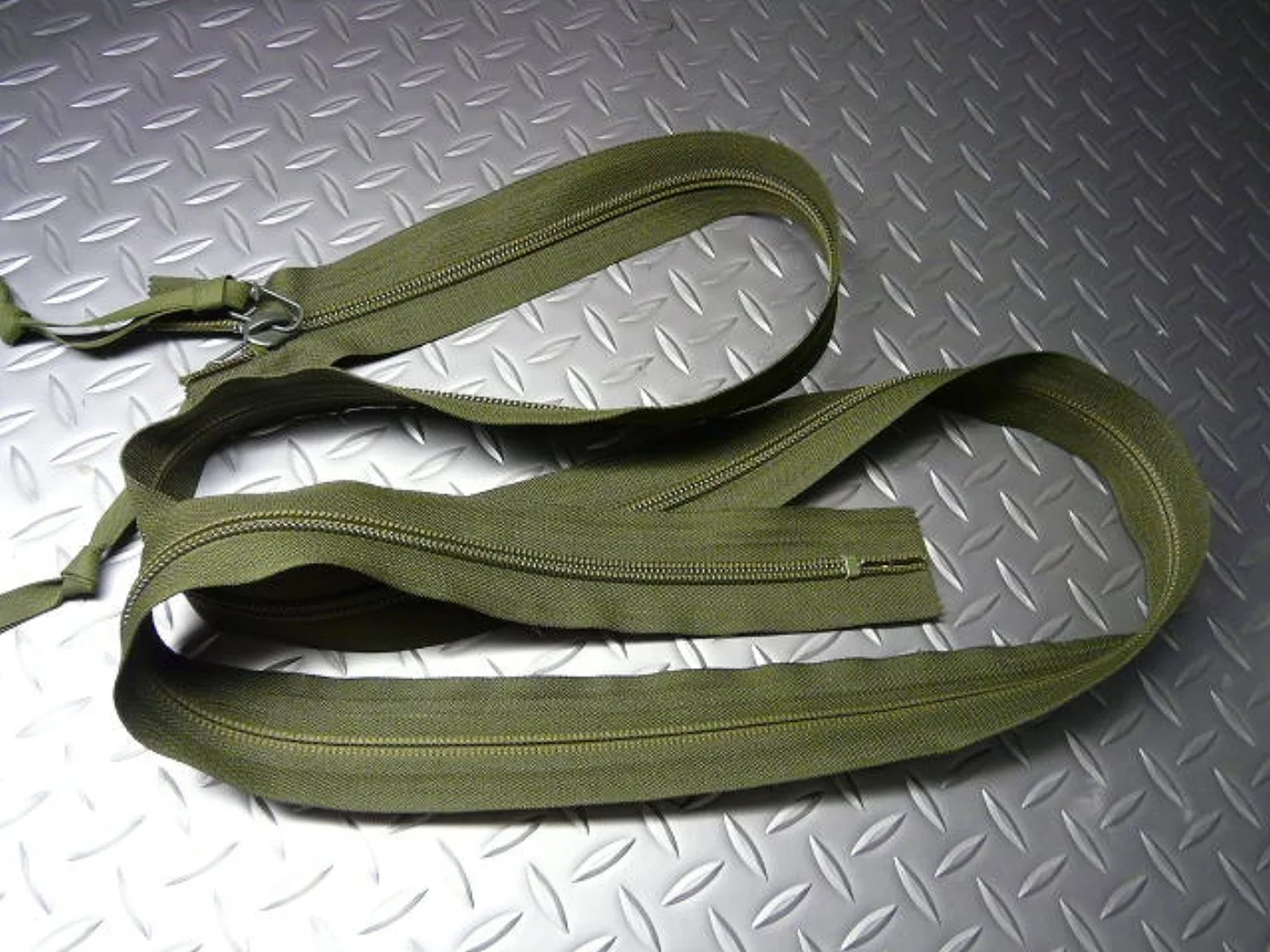 ミリタリーショップ 南国百貨店.COM|沖縄 ジッパー 補修用 77cm [Z D-1533] - ジッパー 補修用 7 記録写真2