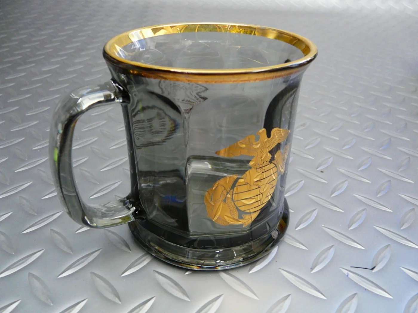 ミリタリーショップ 南国百貨店.COM|沖縄 USMC 限定記念グラス 新品 [Z D-1535] - USMC 限定記 記録写真2