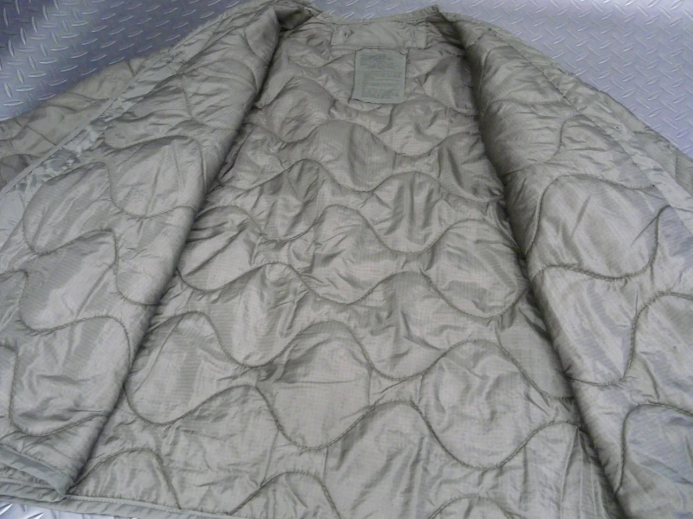 ミリタリーショップ 南国百貨店.COM|沖縄 ACU M65ジャケットライナー XL [T-173] - ACU M65 記録写真4