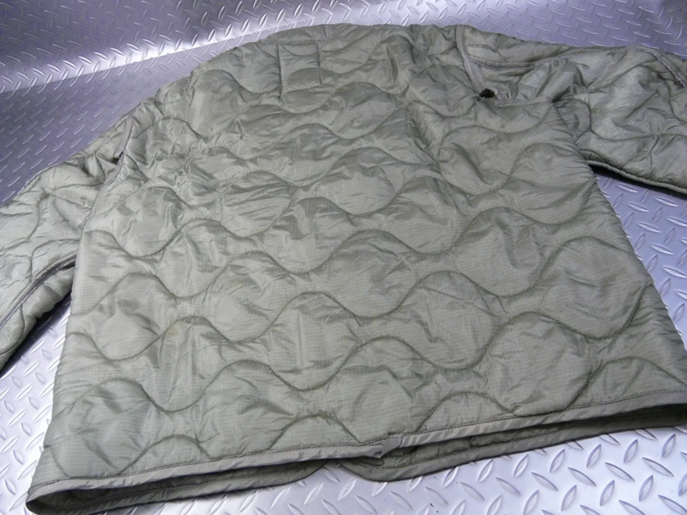 ミリタリーショップ 南国百貨店.COM|沖縄 ACU M65ジャケットライナー L 新品 [Z T-175] - ACU 記録写真8