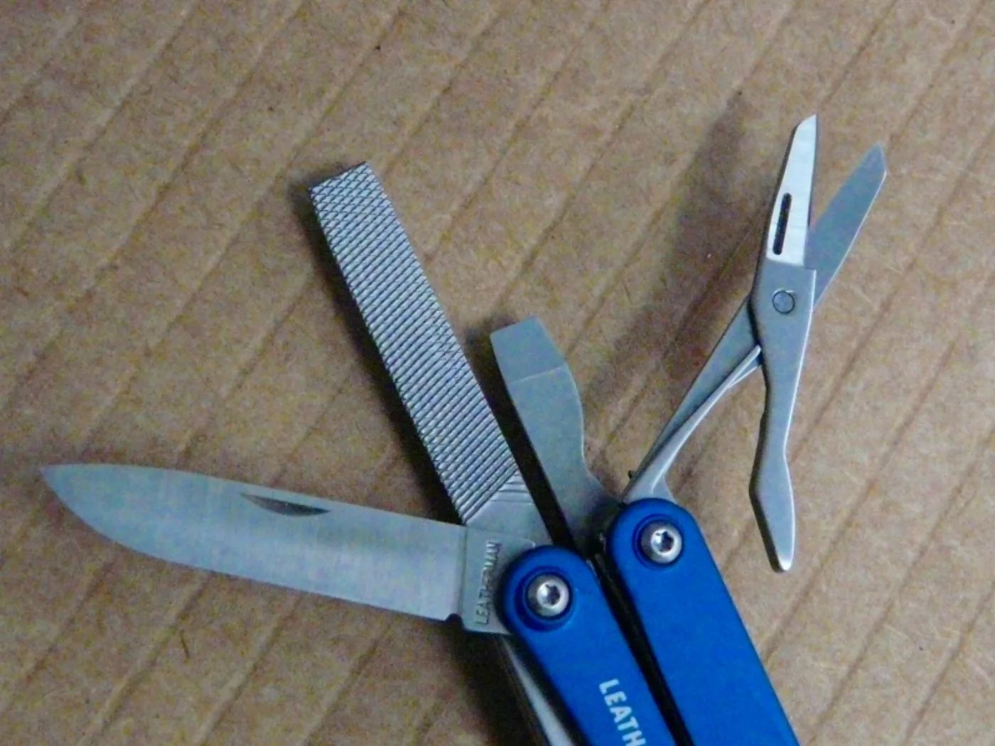 ミリタリーショップ 南国百貨店.COM|沖縄 LEATHERMAN ミニはさみ、プライヤー付きナイフ [D-1572] 記録写真6