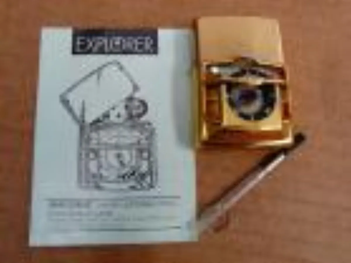 ミリタリーショップ 南国百貨店.COM|沖縄 Zippo EXPLORER コンパス付き アルミケース入り [ZZ D- 記録写真2