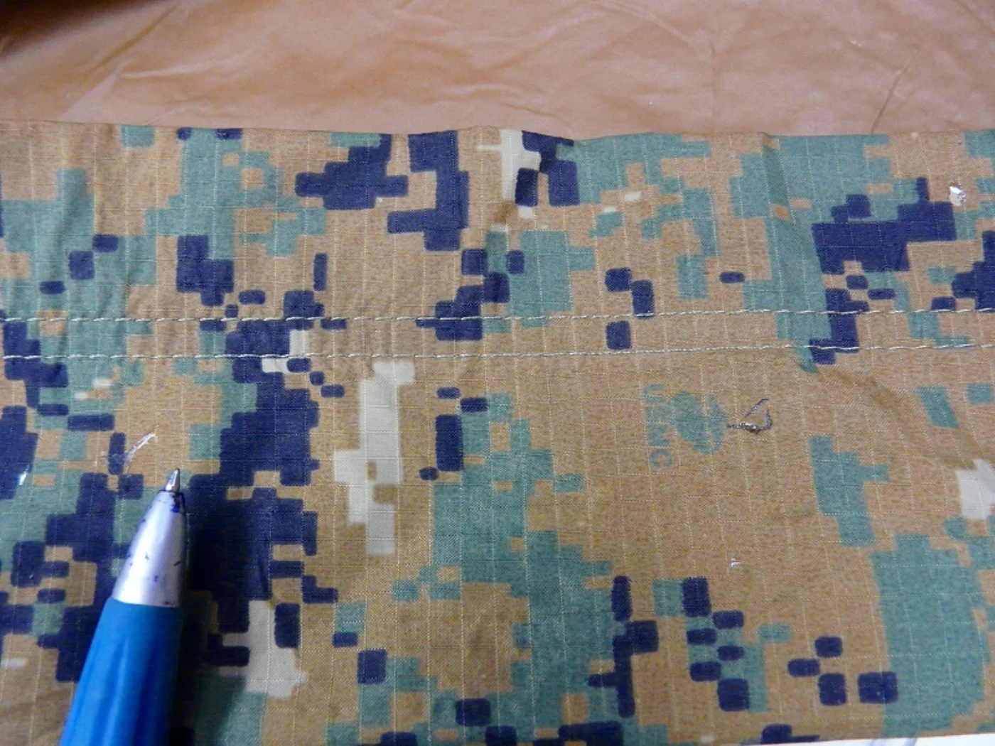 ミリタリーショップ 南国百貨店.COM|沖縄 USMC マーパットタープ リバーシブル 補修品（ポンチョ付き） [ZZ 記録写真7