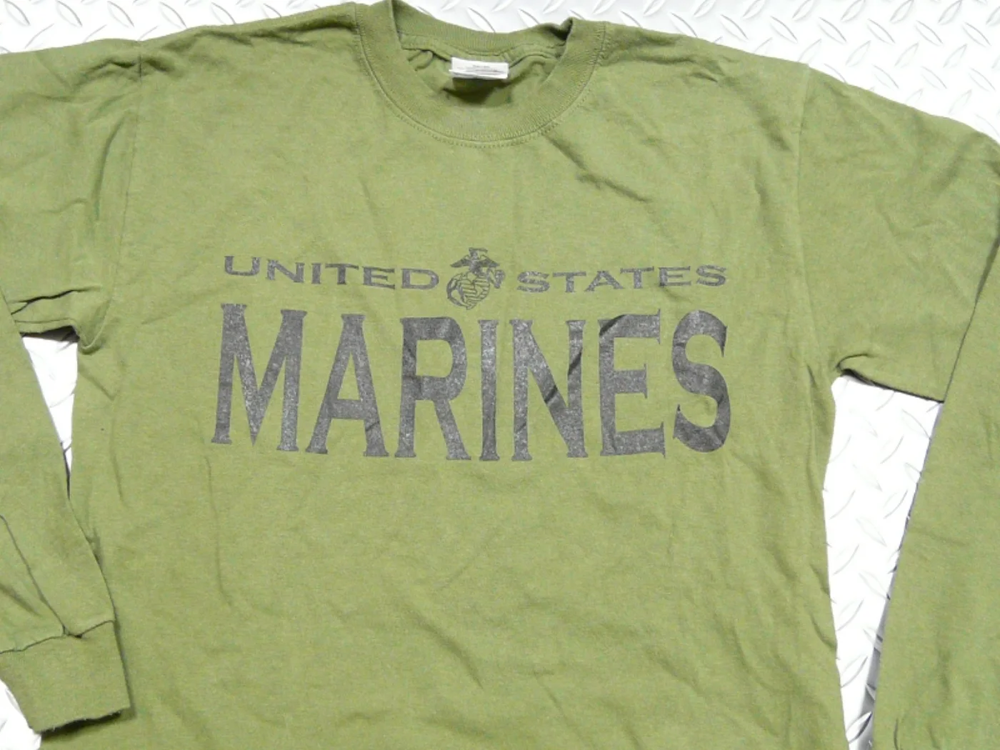 ミリタリーショップ 南国百貨店.COM|沖縄 ミリタリーTシャツ 長袖 UNITED STATES MARINES -S 記録写真3