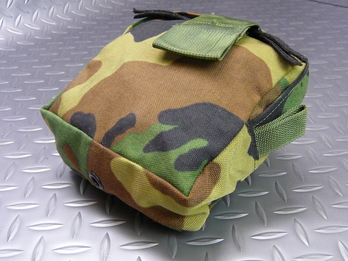 ミリタリーショップ 南国百貨店.COM|沖縄 MOLLE MEDIC POCKET [C-1238] - MOLLE M 記録写真2