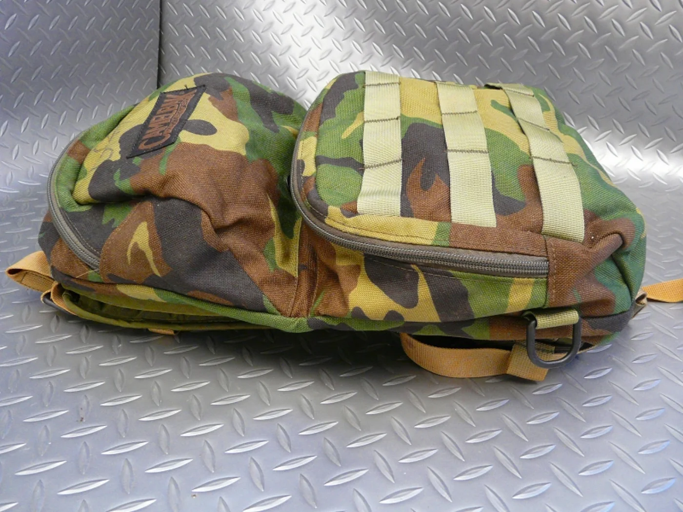 ミリタリーショップ 南国百貨店.COM|沖縄 CAMELBAG 水筒なし リュックサック [X-323] - CAMEL 記録写真3