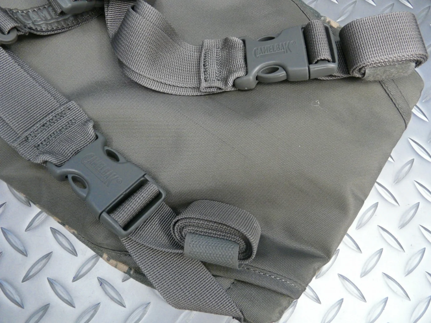 ミリタリーショップ 南国百貨店.COM|沖縄 USAF 空軍 エアフォース CAMELBAG レア！ [X-325] - 記録写真7