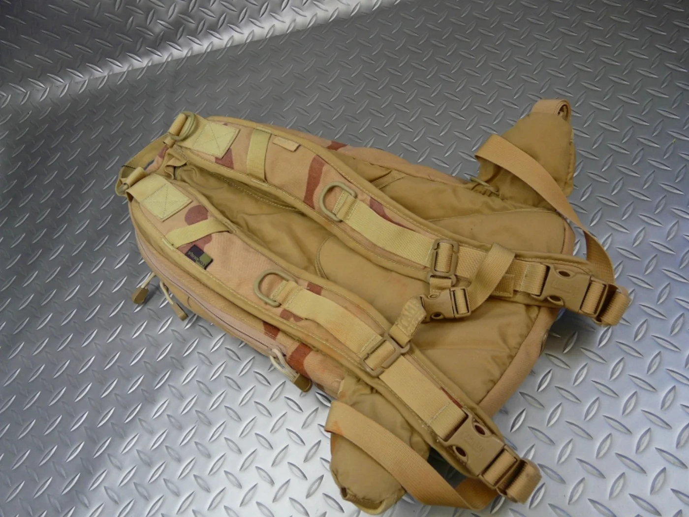 ミリタリーショップ 南国百貨店.COM|沖縄 3C CAMELBAG 水筒なし リュックサック [X-326] - 3C 記録写真4
