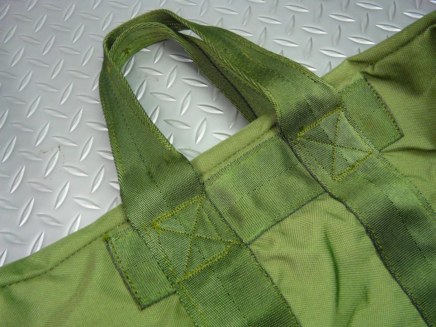 ミリタリーショップ 南国百貨店.COM|沖縄 KIT BAG キットバッグ [F-652-6] - ※２０１１年１月１９ 記録写真8