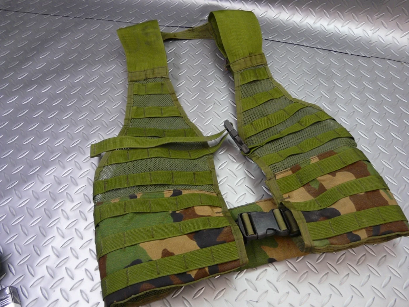 ミリタリーショップ 南国百貨店.COM|沖縄 MOLLE II VEST FIGHTING LOAD CARRIER ベ 記録写真2