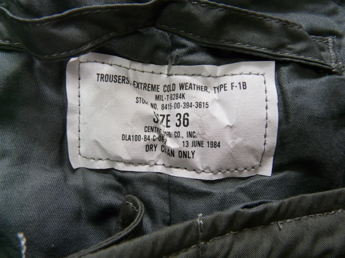 ミリタリーショップ 南国百貨店.COM|沖縄 極寒用パンツ F-1B SIZE 36 [Z Q-611] - 極寒用パン 記録写真3