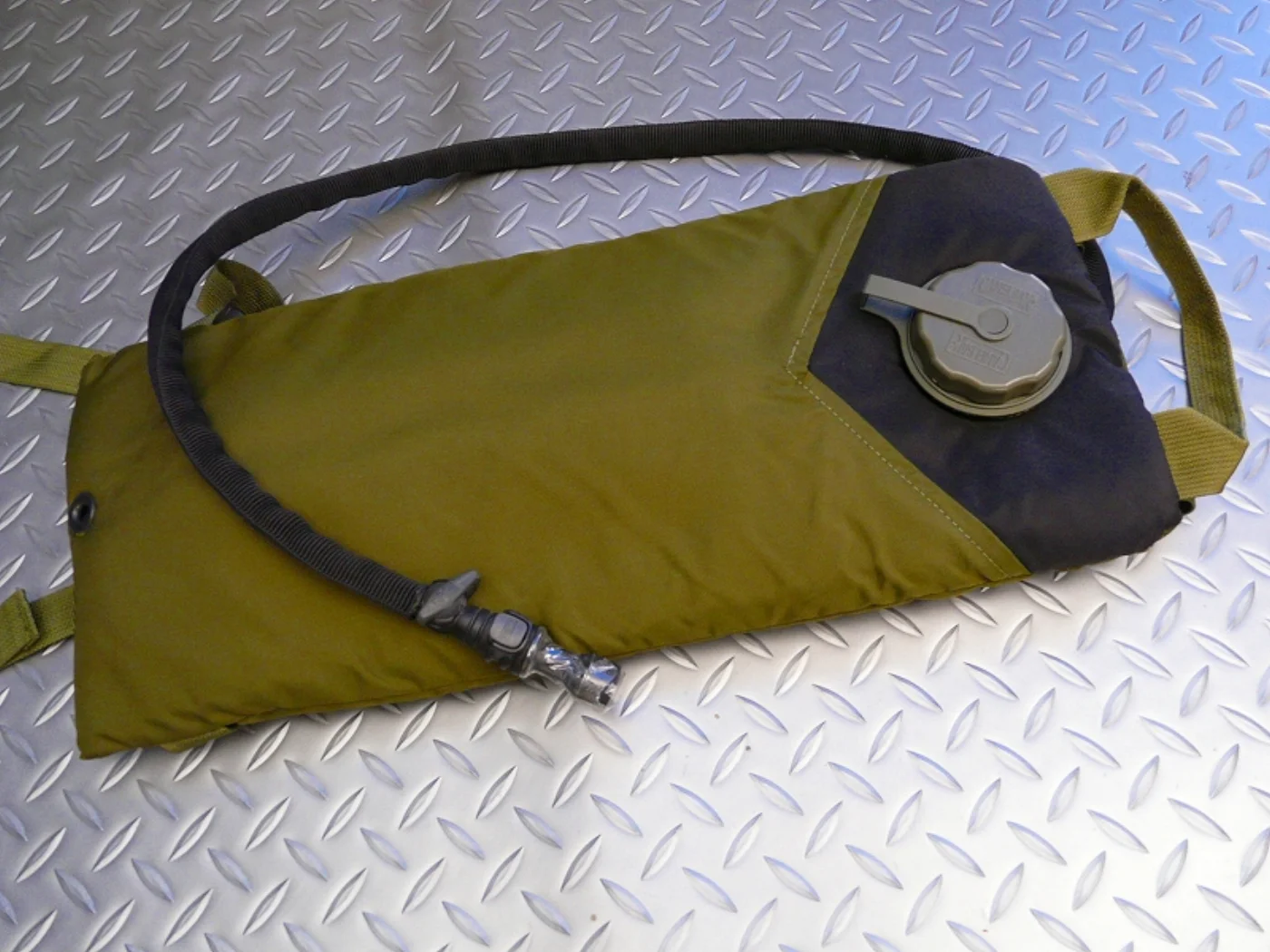 ミリタリーショップ 南国百貨店.COM|沖縄 【今日の特価品】CAMELBAK HYDRATION SYSTEM 新品 記録写真5