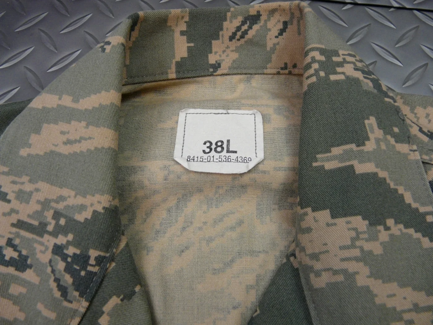 ミリタリーショップ 南国百貨店.COM|沖縄 ABU 米軍エアフォース ジャケット 38L [Z-1384] - ABU 記録写真4