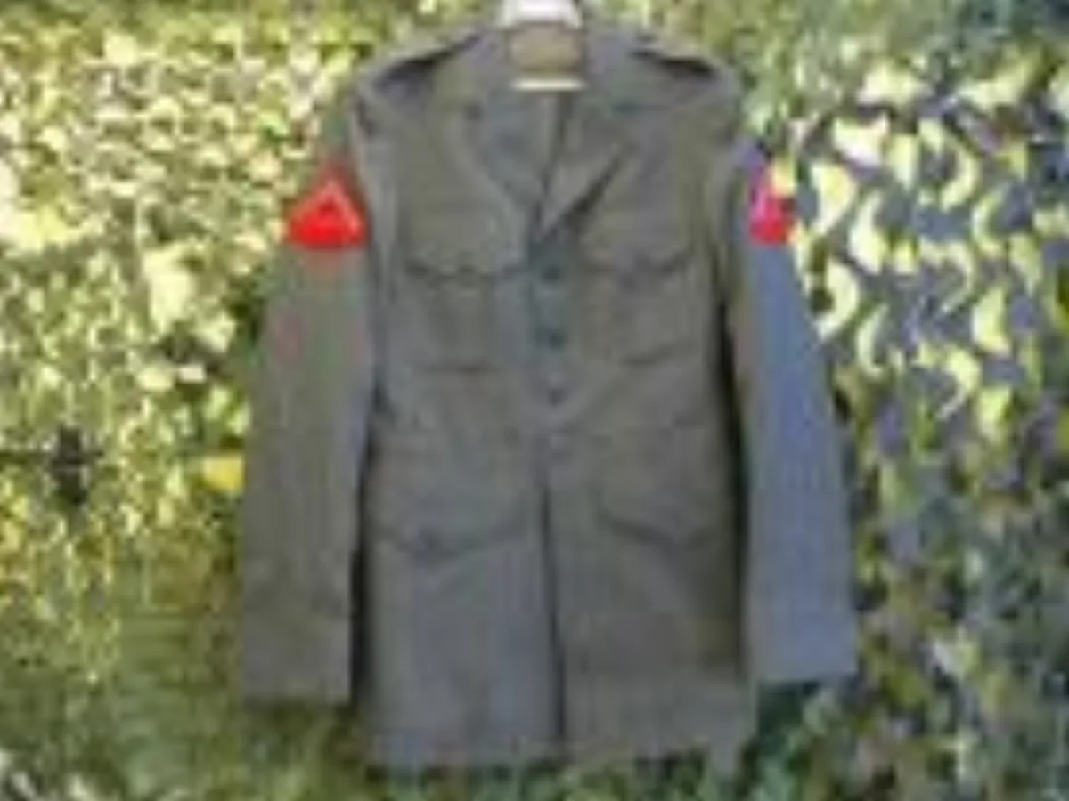 ミリタリーショップ 南国百貨店.COM|沖縄 制服上下セット 38L [O-007] - 制服上下セット米軍放出品サイズ 記録写真1