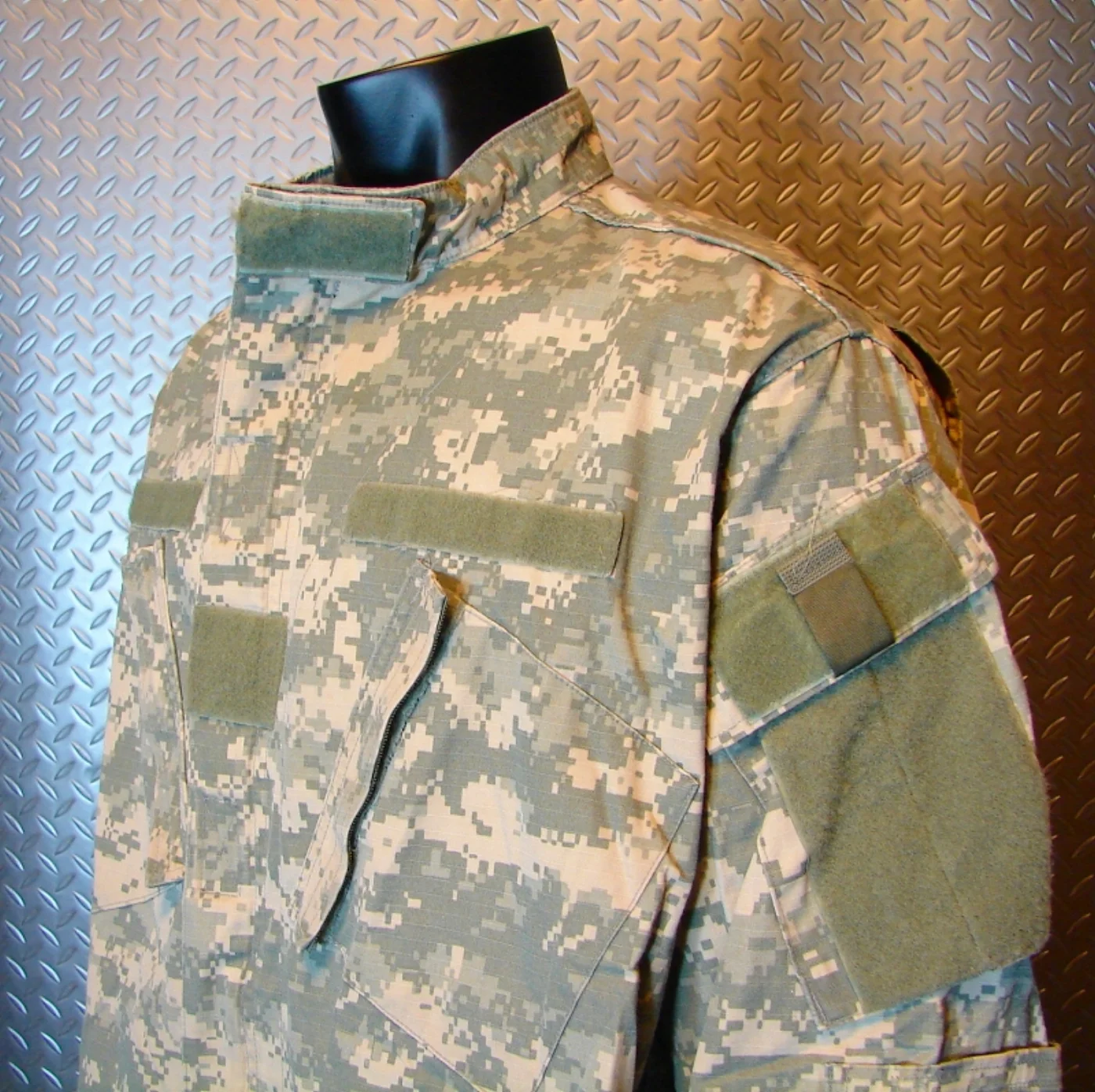 ミリタリーショップ 南国百貨店.COM|沖縄 ACU ジャケット L-R [FK-311] - ACU ジャケットサイズ 記録写真5